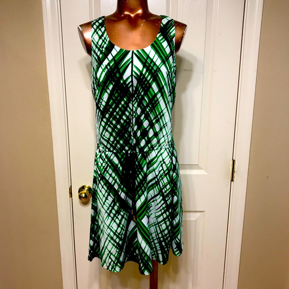 Vince CAMUTO dress